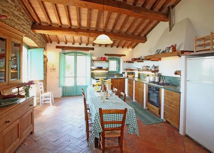 Dom wakacyjny Restored Umbrian With Pool Preggio